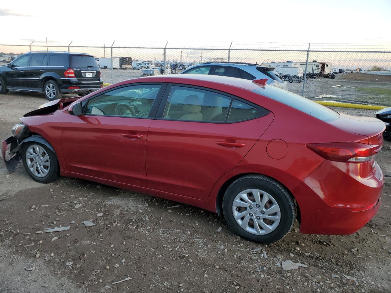 Изображение 2 2017 HYUNDAI ELANTRA SE 2017 с VIN 5NPD74LF2HH188409