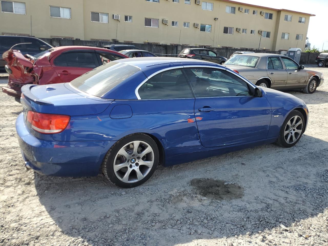Obraz 3 z 2007 BMW 335 I 2007 z VIN WBAWL73557PX49943
