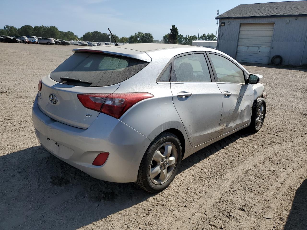 Изображение 3 2016 HYUNDAI ELANTRA GT  2016 с VIN KMHD35LH9GU319046