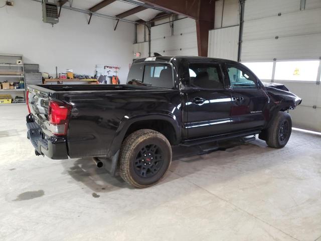 Obraz 3 z 2018 TOYOTA TACOMA DOUBLE CAB 2018 z VIN 5TFCZ5AN0JX160527