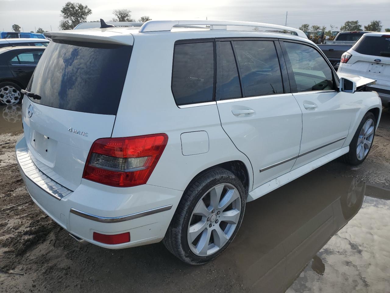 Image 3 of 2010 MERCEDES-BENZ GLK 350 4MATIC 2010 with VIN WDCGG8HB4AF367961