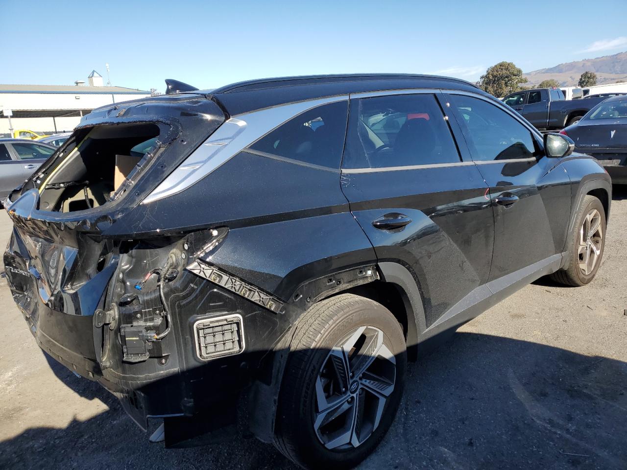 Изображение 3 2022 HYUNDAI TUCSON LIMITED 2022 с VIN 5NMJE3AE7NH085122