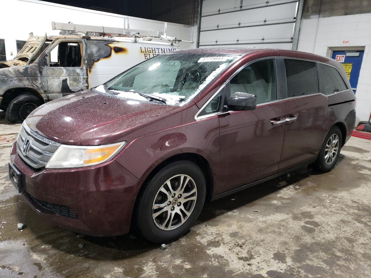 Image 1 of 2013 HONDA ODYSSEY EXL 2013 with VIN 5FNRL5H66DB011502