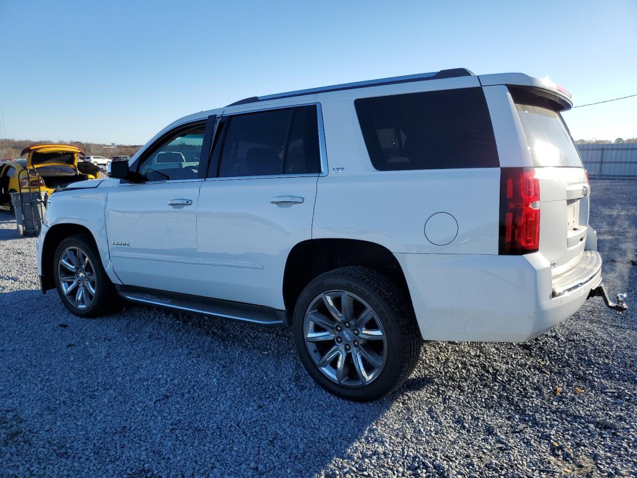 Изображение 2 2016 CHEVROLET TAHOE K1500 LTZ 2016 с VIN 1GNSKCKC6GR183610