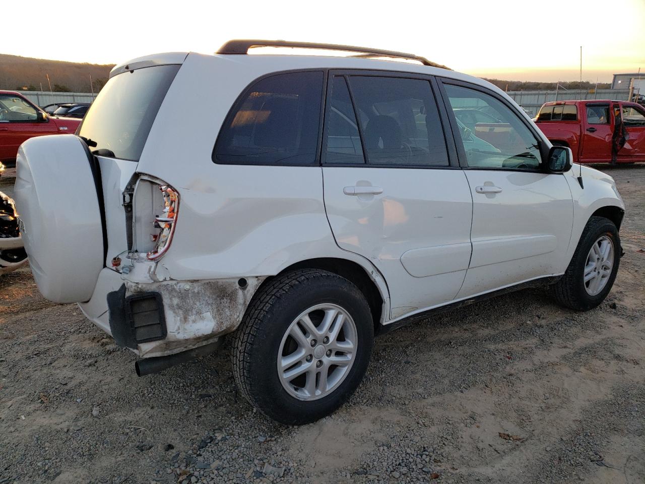 Image 3 of 2002 TOYOTA RAV4  2002 with VIN JTEGH20V620050155