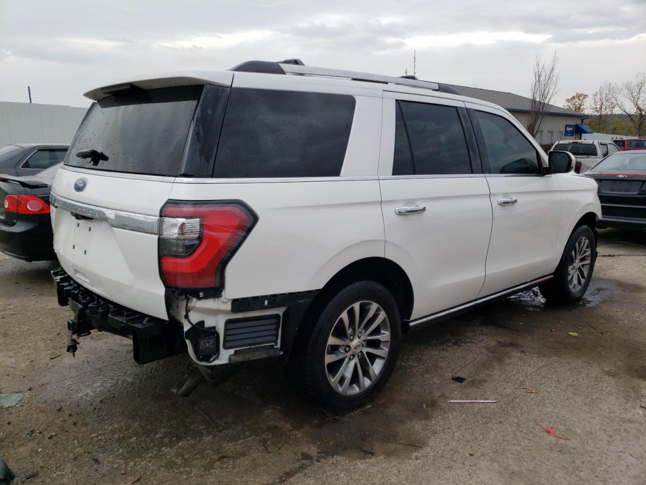 Image 3 of 2018 FORD EXPEDITION LIMITED 2018 with VIN 1FMJU2AT3JEA21843