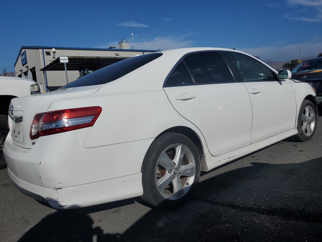 Image 3 of 2010 TOYOTA CAMRY BASE 2010 with VIN 4T1BF3EKXAU560665