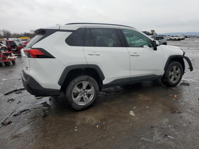Изображение 3 2023 TOYOTA RAV4 XLE 2023 с VIN 2T3P1RFV2PC339028