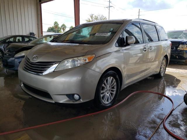 Изображение 2017 TOYOTA SIENNA XLE 2017