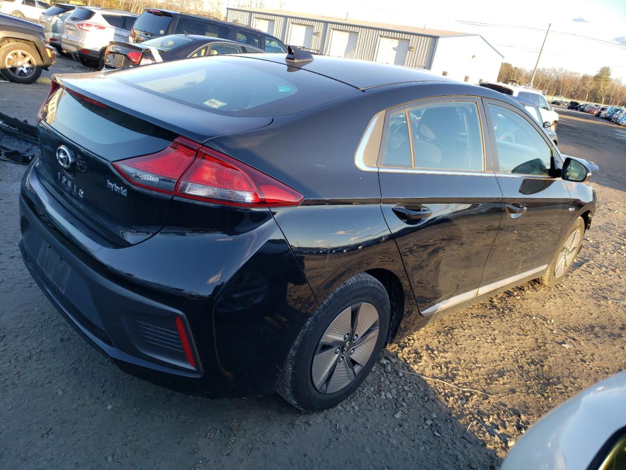 Obraz 3 z 2020 HYUNDAI IONIQ SE 2020 z VIN KMHC75LC2LU189139