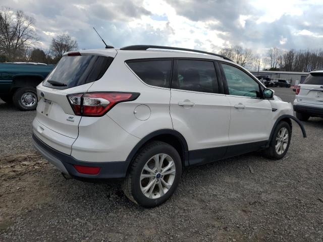 Image 3 of 2017 FORD ESCAPE SE 2017 with VIN 1FMCU0GD5HUB34836