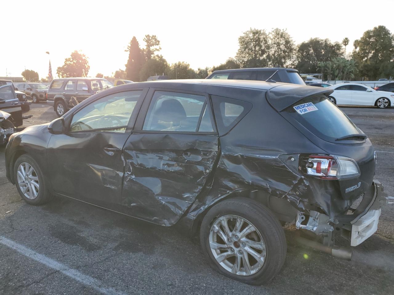 Obraz 2 z 2012 MAZDA 3 I 2012 z VIN JM1BL1L73C1580664