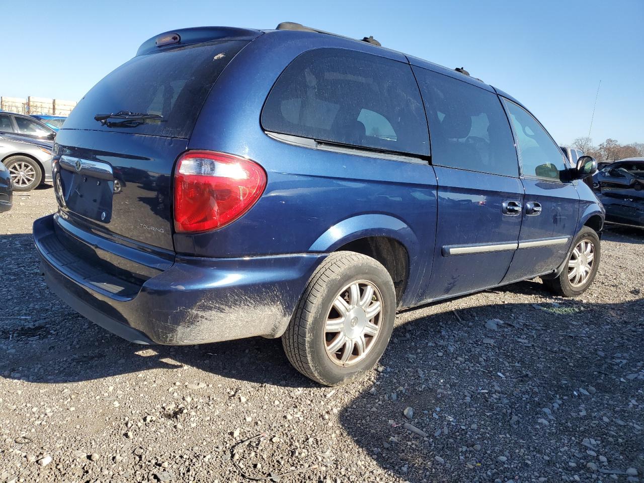 Obraz 3 z 2005 CHRYSLER TOWN & COUNTRY TOURING 2005 z VIN 2C4GP54L25R292940