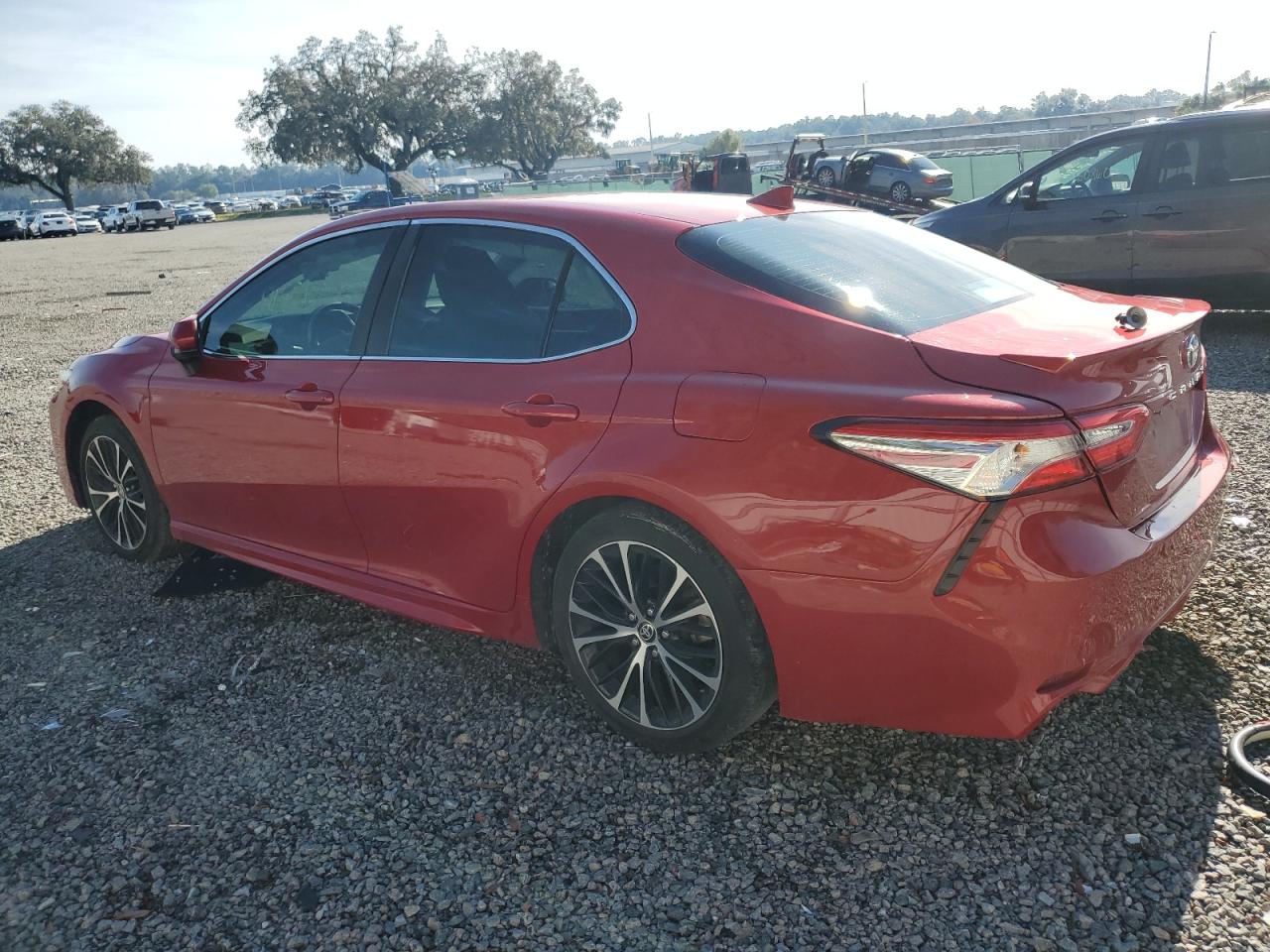 Изображение 2 2020 TOYOTA CAMRY SE 2020 с VIN 4T1G11AK9LU374360