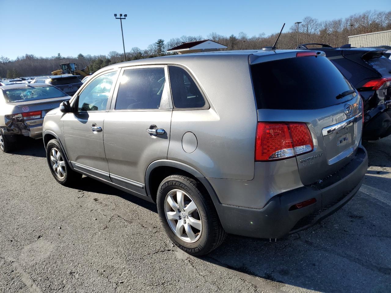Изображение 2 2012 KIA SORENTO BASE 2012 с VIN 5XYKT3A19CG272246