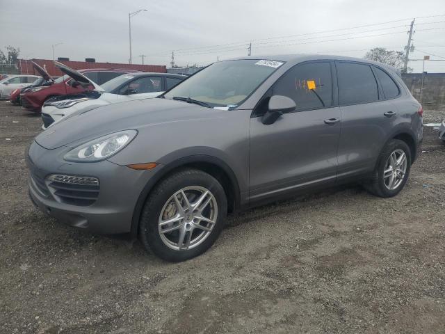 2013 PORSCHE CAYENNE S 2013 image