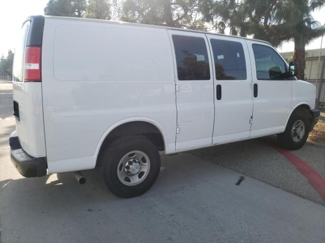 Obraz 3 z 2019 CHEVROLET EXPRESS G2500  2019 z VIN 1GCWGAFP0K1296246