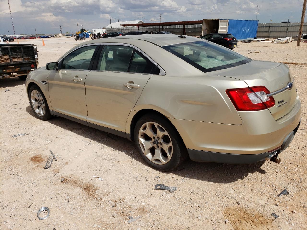 Изображение 2 2010 FORD TAURUS SEL 2010 с VIN 1FAHP2EW4AG127971
