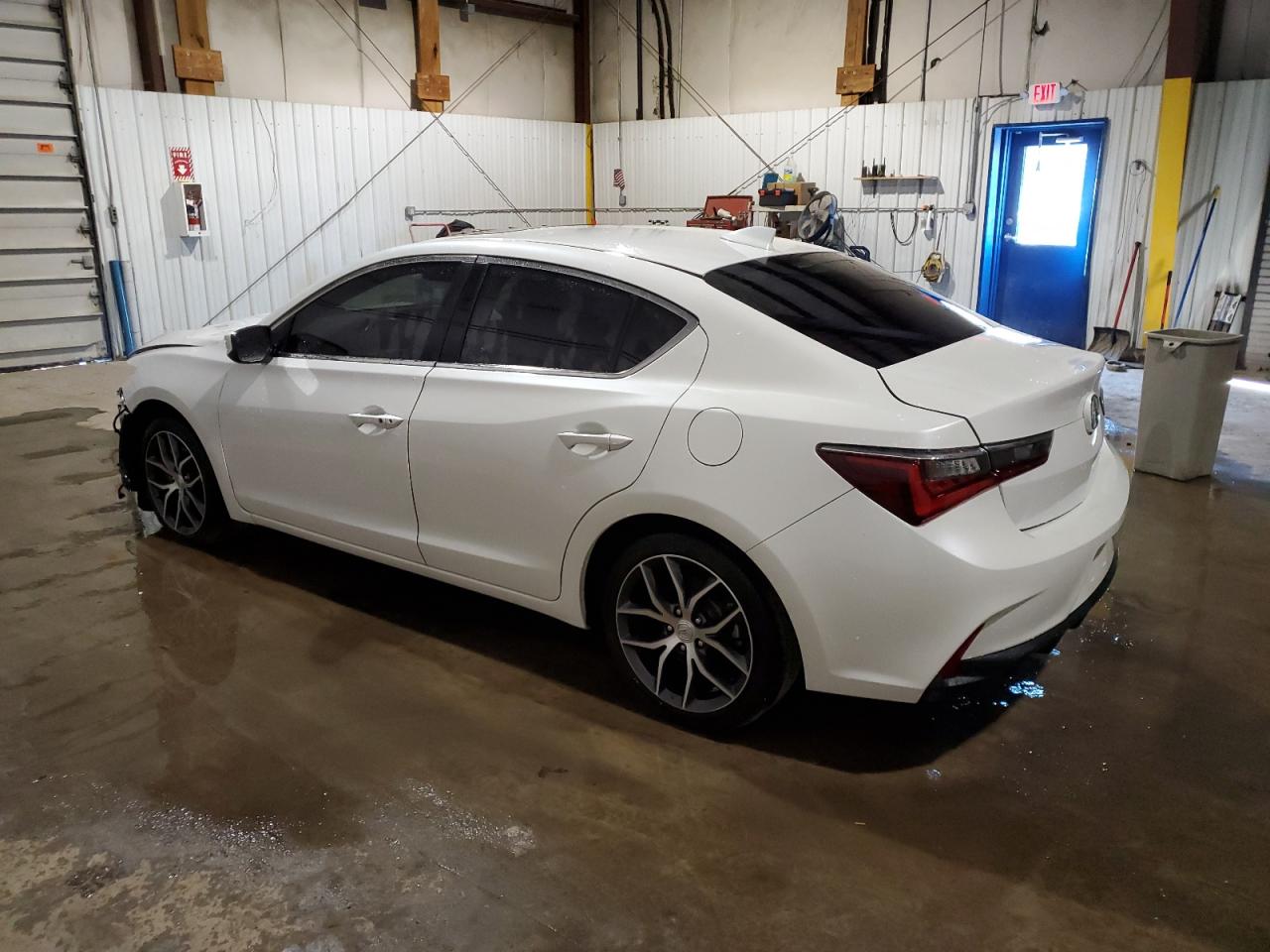 Image 2 of 2020 ACURA ILX PREMIUM 2020 with VIN 19UDE2F71LA009793