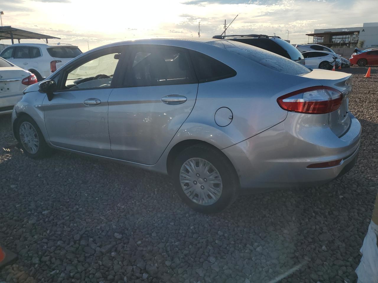 Obraz 2 z 2018 FORD FIESTA S 2018 z VIN 3FADP4AJXJM104737