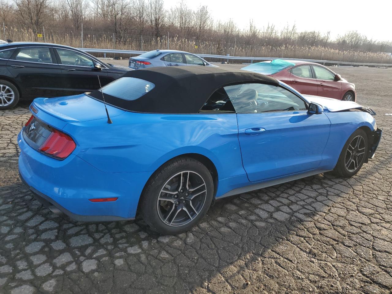 Изображение 3 2023 FORD MUSTANG  2023 с VIN 1FATP8UH3P5103441