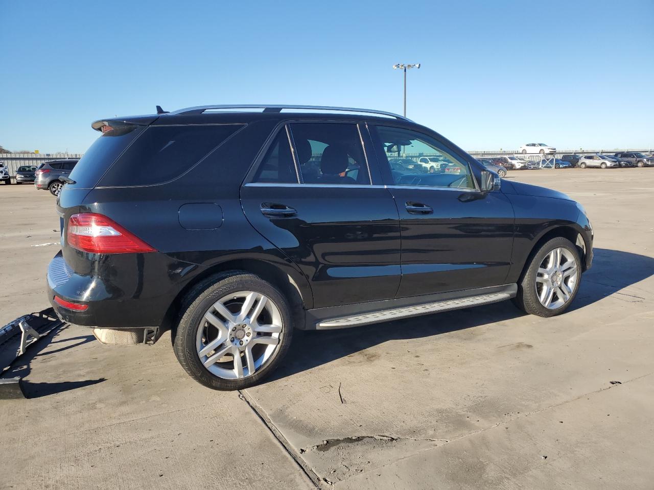Изображение 3 2014 MERCEDES-BENZ ML 350 2014 с VIN 4JGDA5JB3EA383148