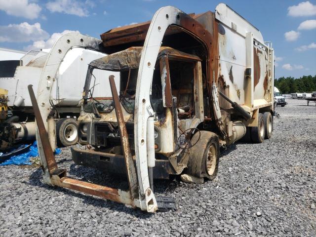 Obraz 2 z 2008 MACK 600 MRU600 2008 z VIN 1M2AV02C58M001464