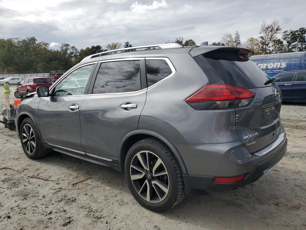 Obraz 2 z 2018 NISSAN ROGUE S 2018 z VIN JN8AT2MT5JW490174