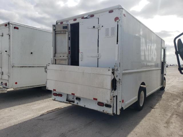 Image 3 of 2008 WORKHORSE CUSTOM CHASSIS COMMERCIAL CHASSIS W42 2008 with VIN 5B4KPD27183430173