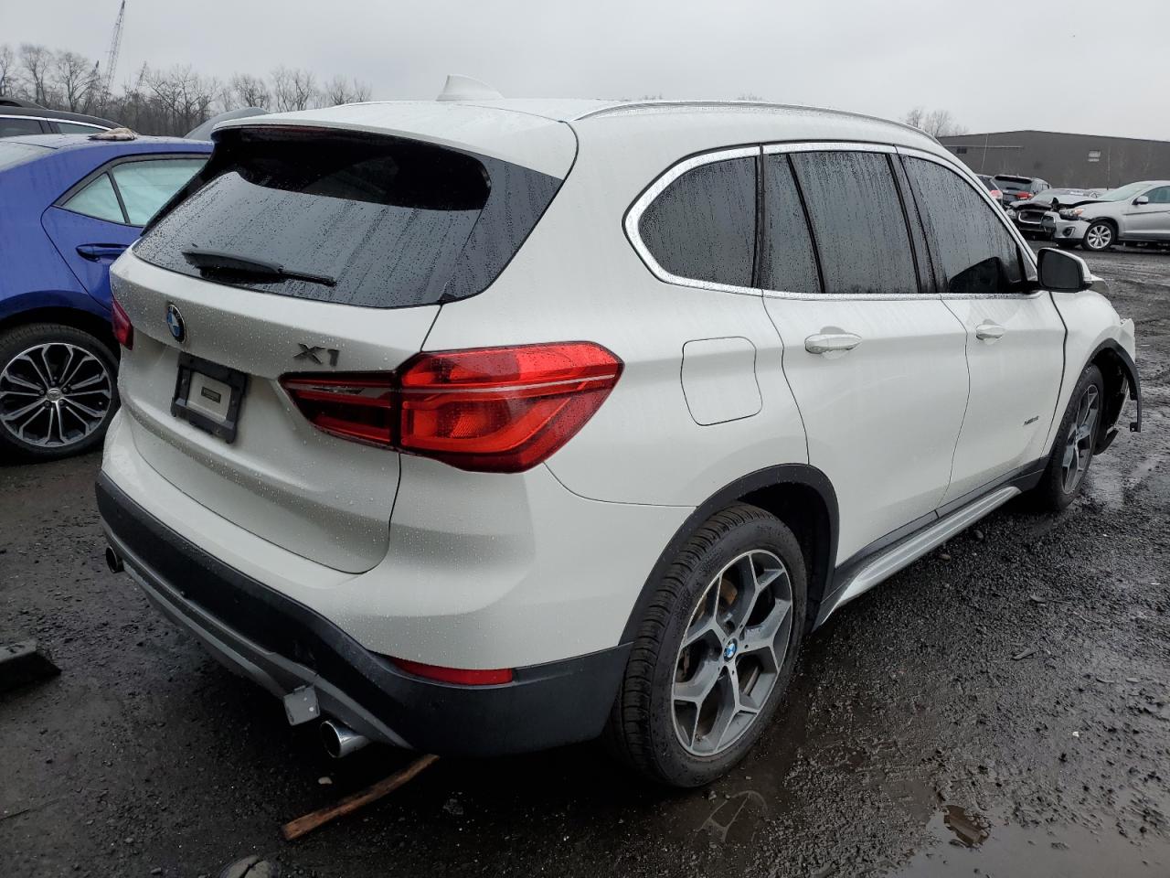 Image 3 of 2016 BMW X1 XDRIVE28I 2016 with VIN WBXHT3C39G5F66565