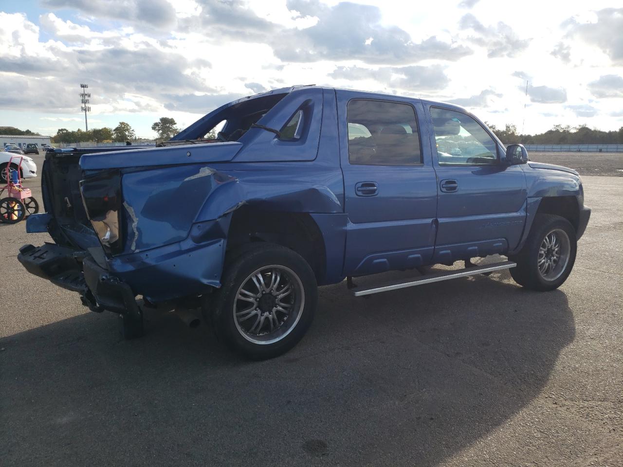 Image 3 of 2005 CHEVROLET AVALANCHE K2500 2005 with VIN 3GNGK22G55G254473