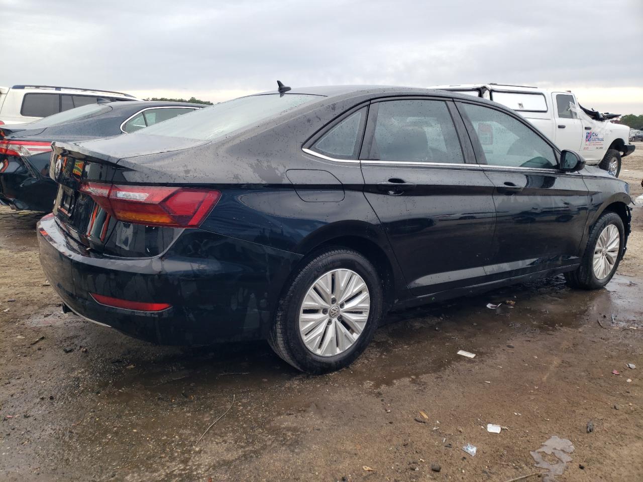 Image 3 of 2019 VOLKSWAGEN JETTA S 2019 with VIN 3VWN57BU1KM065727