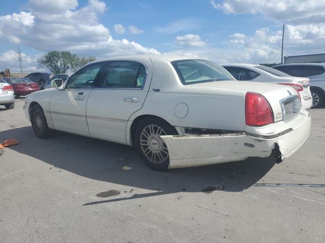 Изображение 2 2006 LINCOLN TOWN CAR SIGNATURE LIMITED 2006 с VIN 1LNHM82W06Y603625