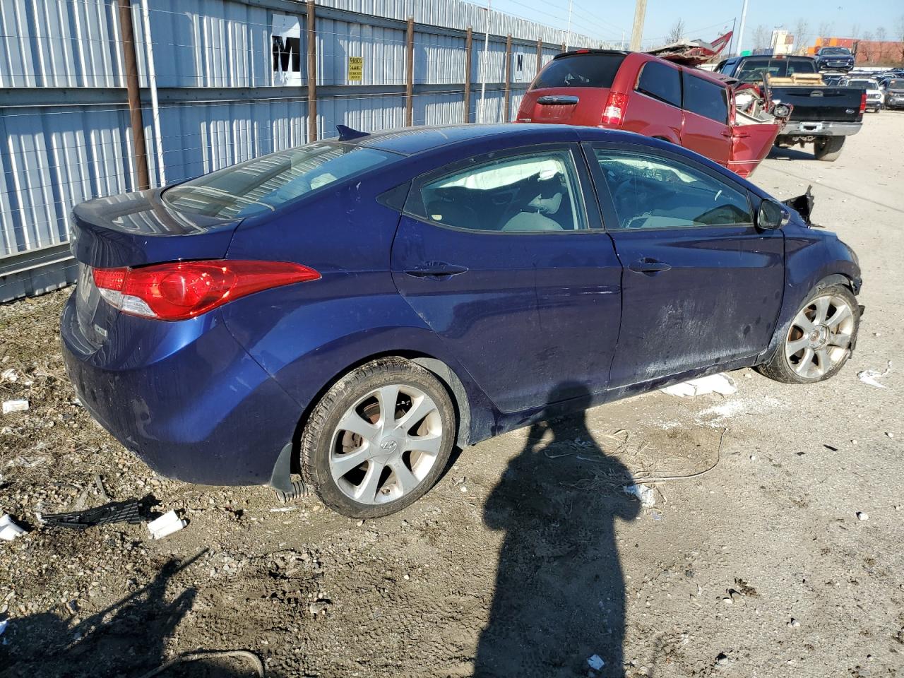 Image 3 of 2013 HYUNDAI ELANTRA GLS 2013 with VIN 5NPDH4AE6DH240979