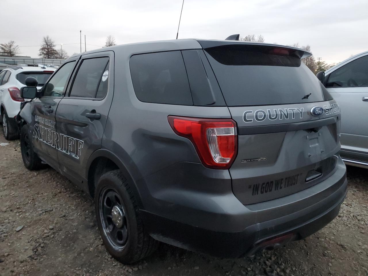 Obraz 2 z 2016 FORD EXPLORER POLICE INTERCEPTOR 2016 z VIN 1FM5K8AR8GGA19064