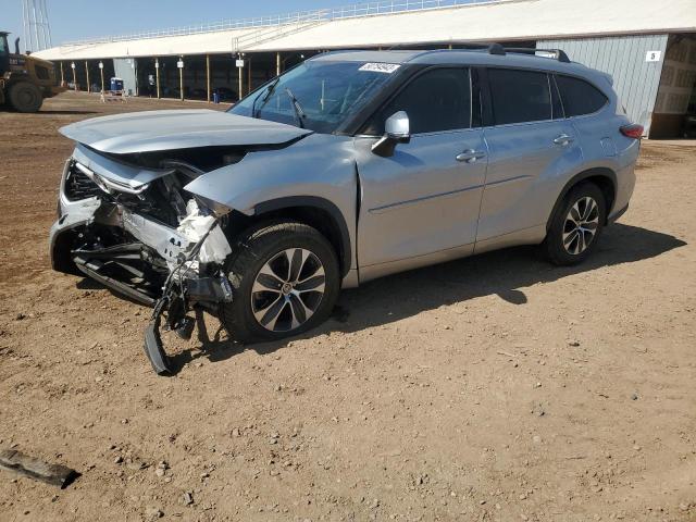 Obraz 1 z 2020 TOYOTA HIGHLANDER XLE 2020 z VIN 5TDHZRAH7LS008213
