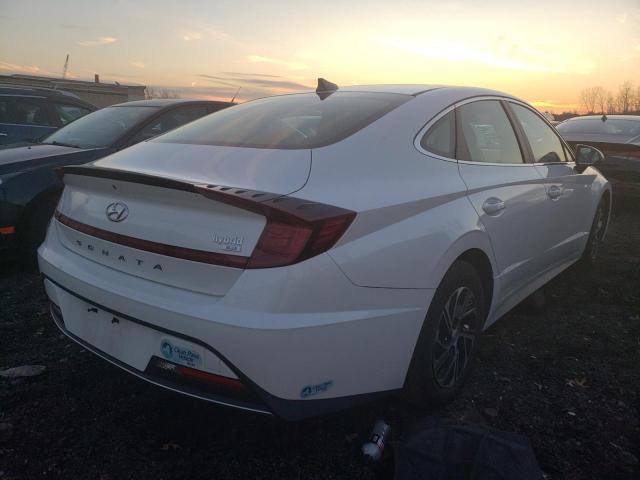 Image 3 of 2021 HYUNDAI SONATA HYBRID 2021 with VIN KMHL24JJ3MA017375