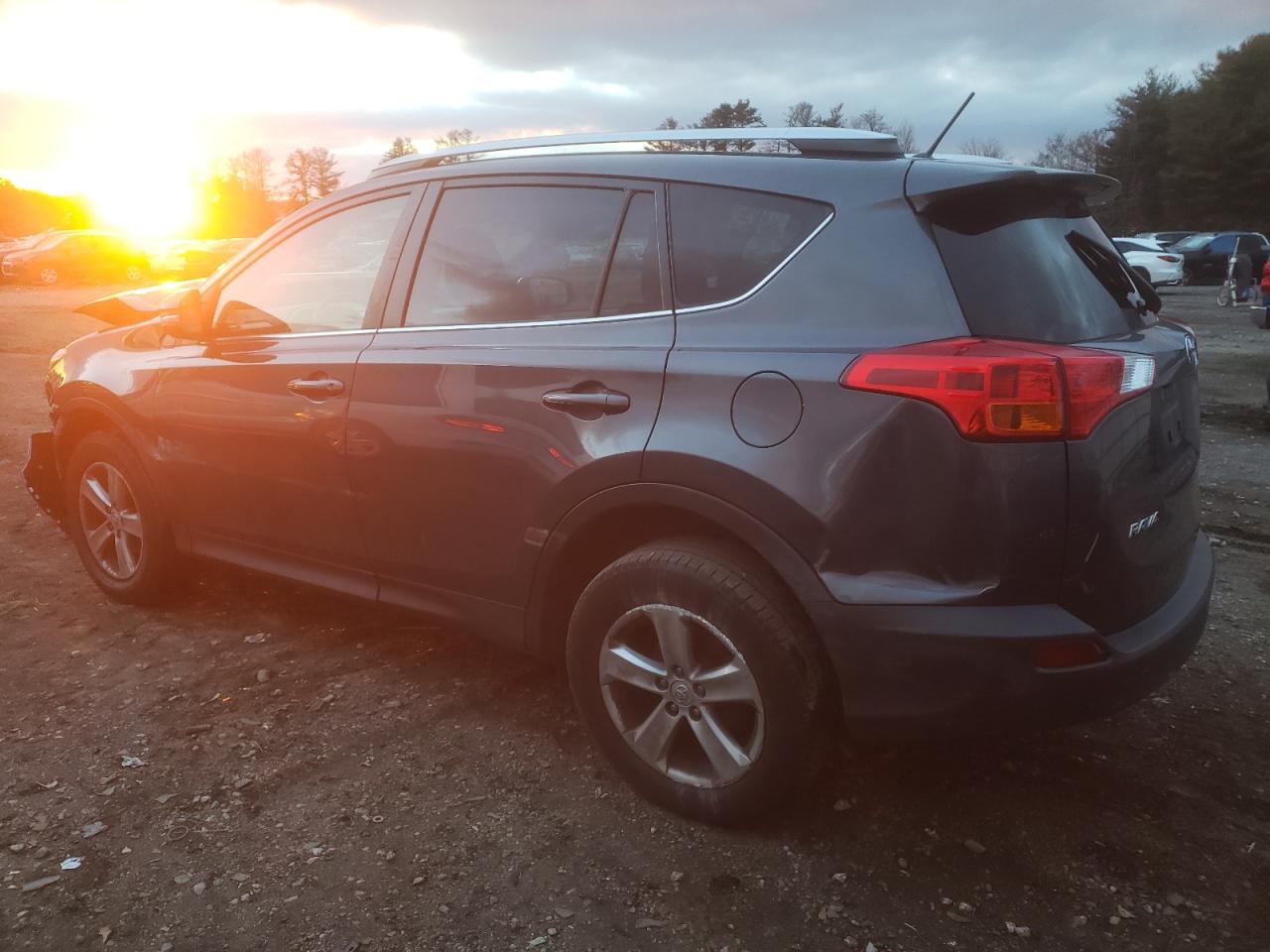 Image 2 of 2013 TOYOTA RAV4 XLE 2013 with VIN JTMRFREV4DD045035