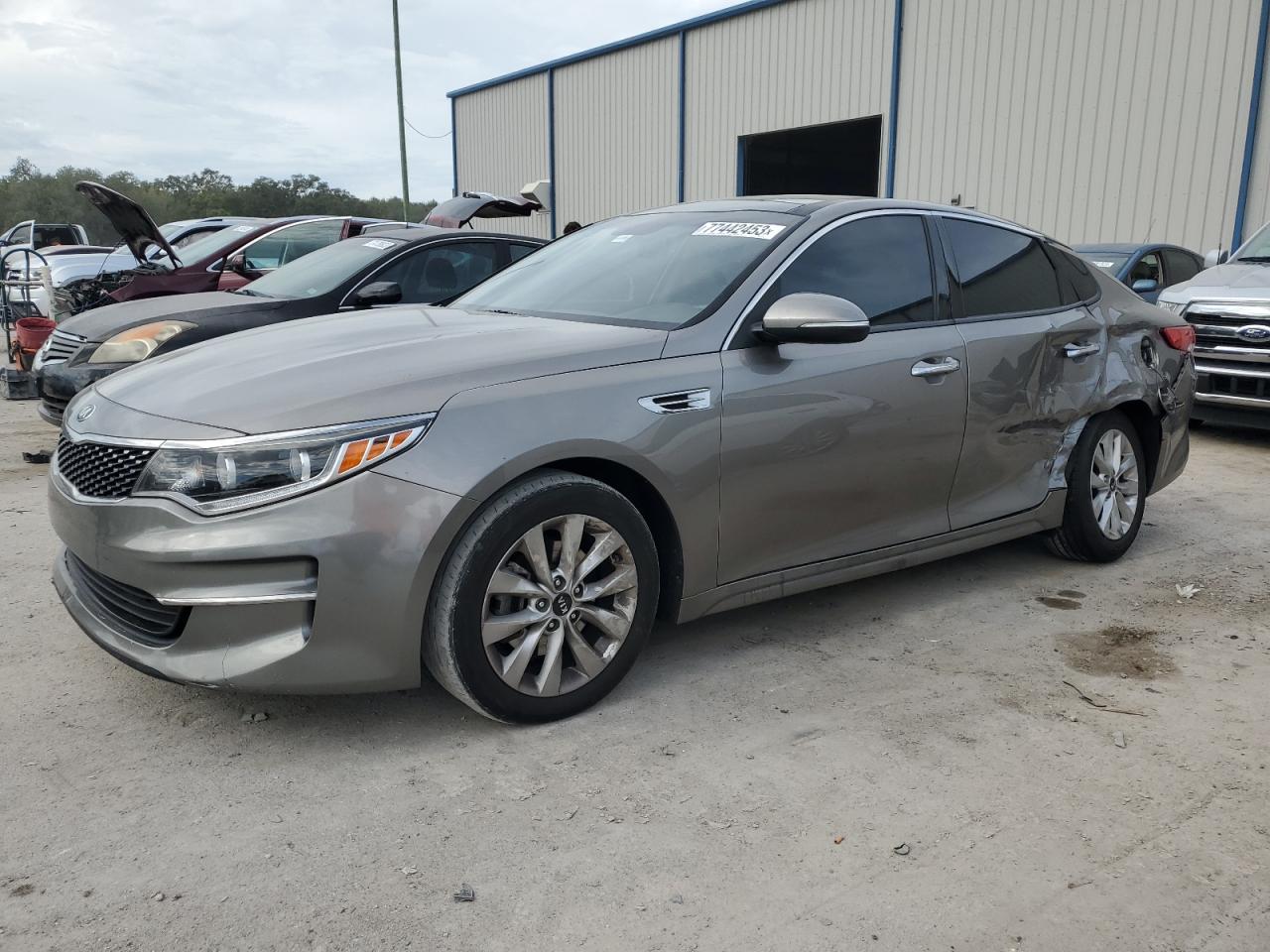 Изображение 1 2016 KIA OPTIMA EX 2016 с VIN 5XXGU4L30GG107798