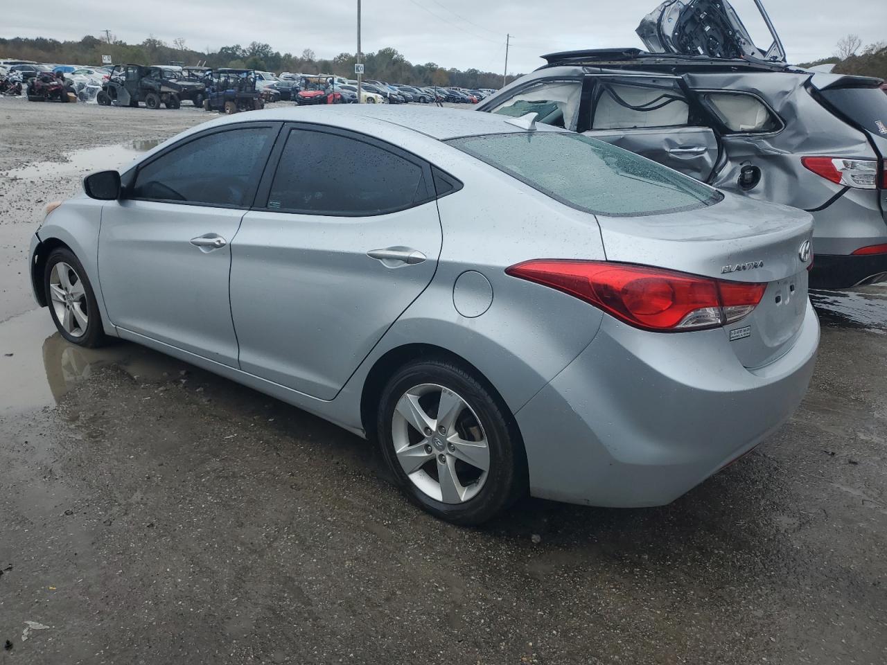 Image 2 of 2013 HYUNDAI ELANTRA GLS 2013 with VIN 5NPDH4AE1DH371950