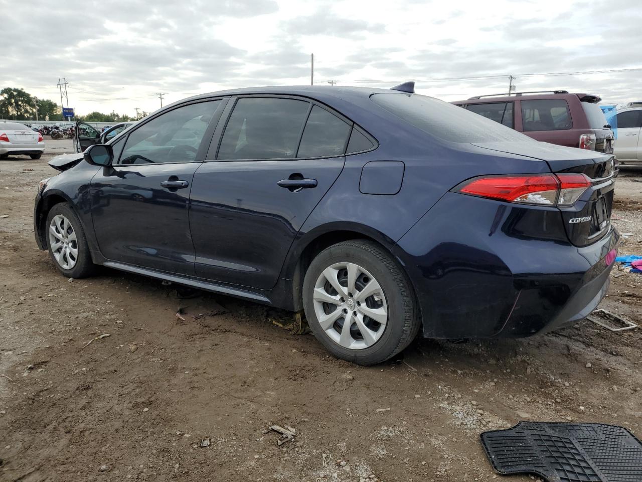 Obraz 2 z 2022 TOYOTA COROLLA LE 2022 z VIN 5YFEPMAE6NP285190