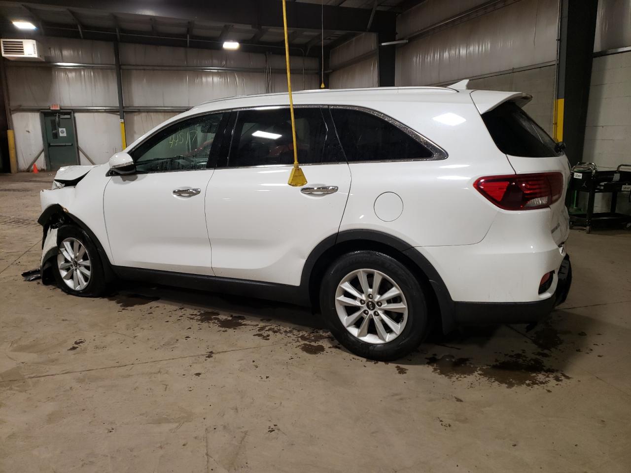 Obraz 2 z 2019 KIA SORENTO L 2019 z VIN 5XYPG4A36KG465213