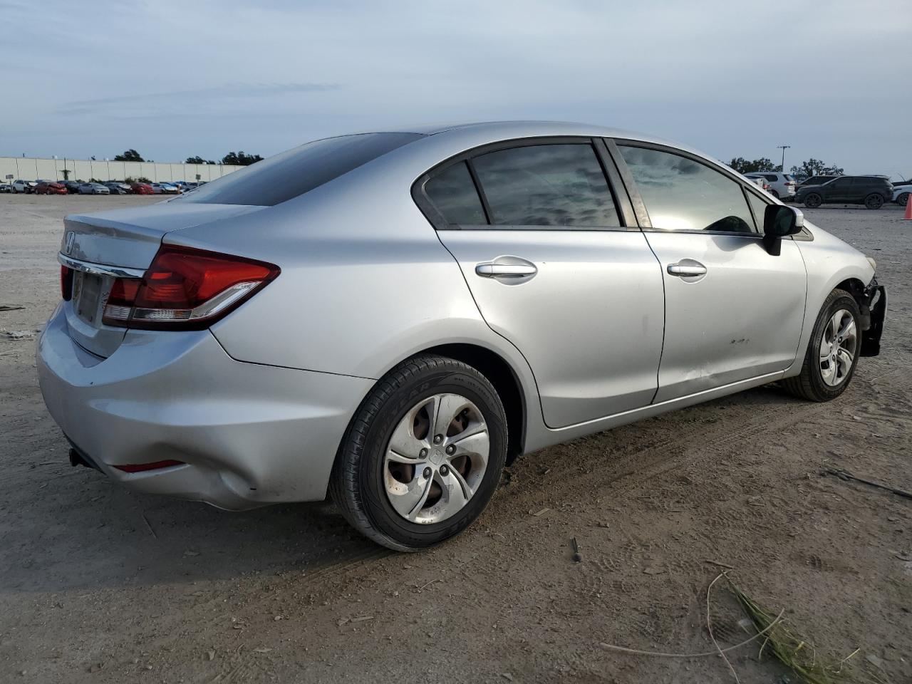 Obraz 3 z 2015 HONDA CIVIC LX 2015 z VIN 19XFB2E58FE020386