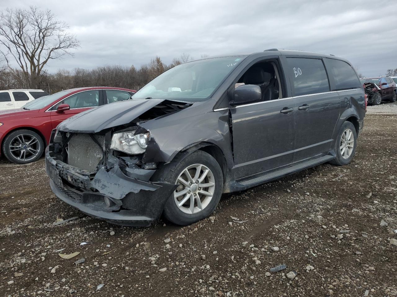 Изображение 1 2019 DODGE GRAND CARAVAN SXT 2019 с VIN 2C4RDGCG1KR562236