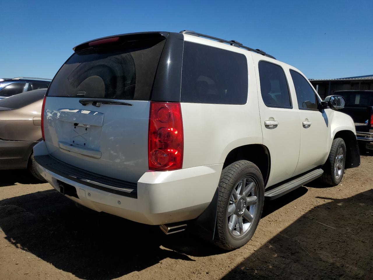 Image 3 of Gmc Yukon 2009 with VIN 1GKFK13079R252055