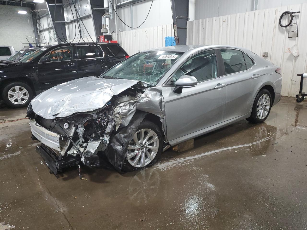 Изображение 1 2021 TOYOTA CAMRY LE 2021 с VIN 4T1C11BK2MU029797