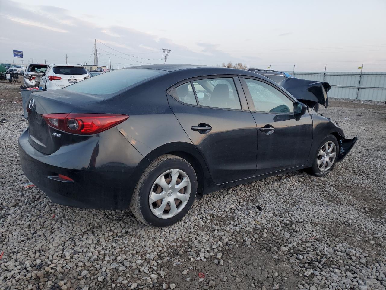 Obraz 3 z 2014 MAZDA 3 SPORT 2014 z VIN JM1BM1U78E1197379
