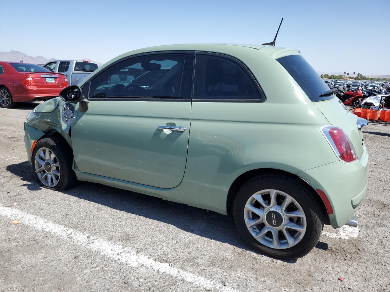 Image 2 of 2017 FIAT 500 POP 2017 with VIN 3C3CFFKR1HT700347