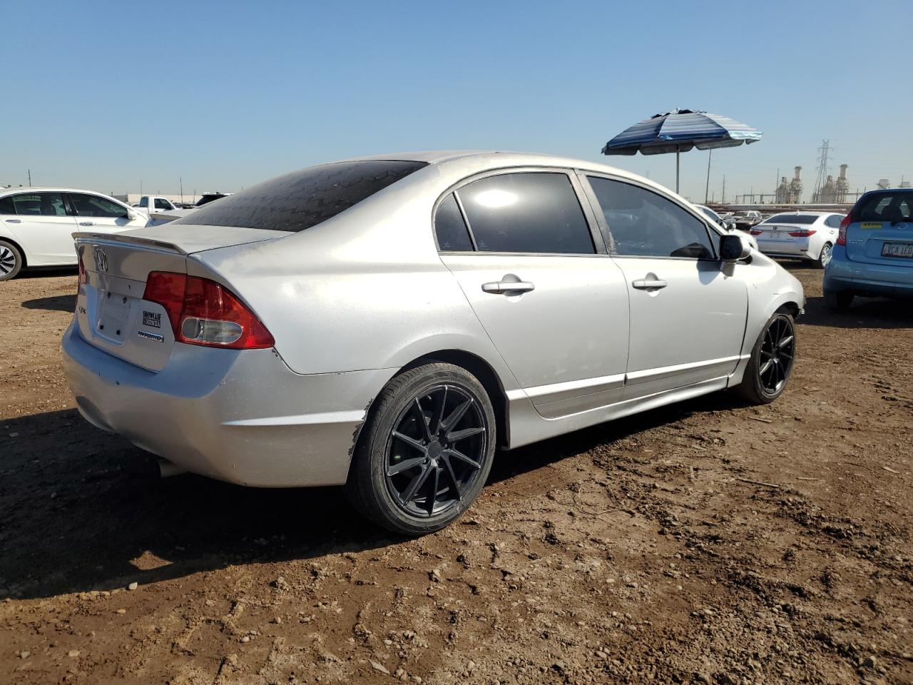 Изображение 3 2010 HONDA CIVIC LX 2010 с VIN 2HGFA1F57AH310175