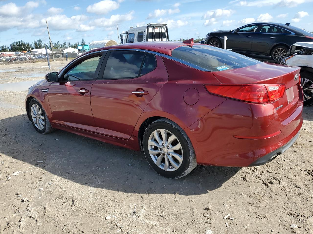 Obraz 2 z 2014 KIA OPTIMA LX 2014 z VIN 5XXGM4A79EG328416